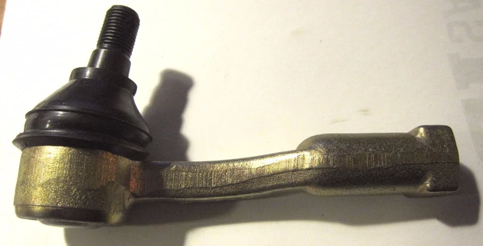 ЯПОНСКИЙ СДЕЛАНО ПРАВО ВНЕШНИЙ АНКЕР КОНЕЦ НОВЫЙ ПОДХОДИТ SUBARU BRAT GL DL GLF  - Изображение 1 из 1