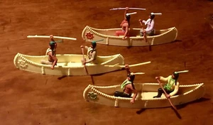 Timpo Toys: Indian Canoe Hunting Party - 3 Canoes - EC Lot 54 - Picture 1 of 3
