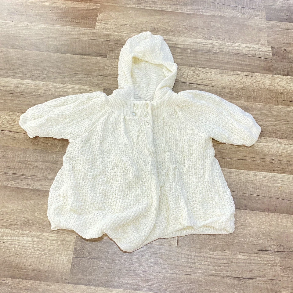 CLASS CLUB BABY - INFANT GIRLS WHITE HEAVY HOODED CARDIGAN SWEATER - SIZE NB - Imagem 1 de 4