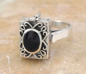  UNIQUE 925 STERLING SILVER ONYX POISON RING size 7 style# r3317