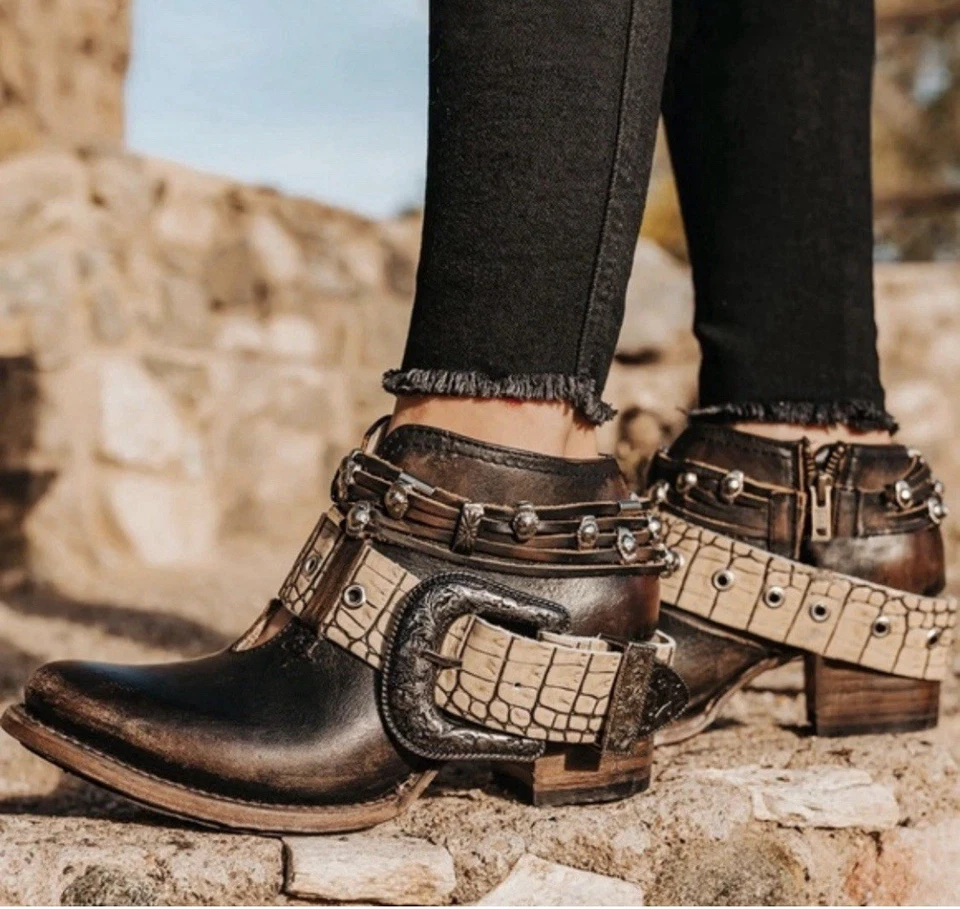 Nuevas Botas Freebird By Steven Mujer Salón Negro Serpiente Cuero Talla US 7 Foto 1 de 4