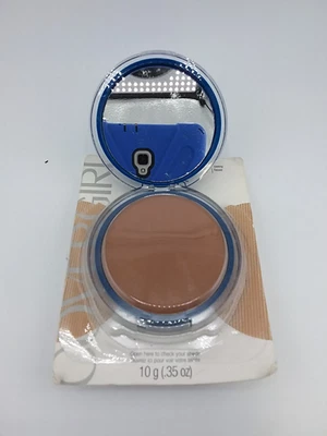 Covergirl Clean Oil Control Pressed Powder 565 Tawny - Image 1 of 4