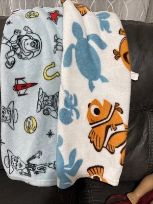 Manta de colección Disney Baby Toy Story & Finding Nemo bebé niño pequeño Foto 1 de 3