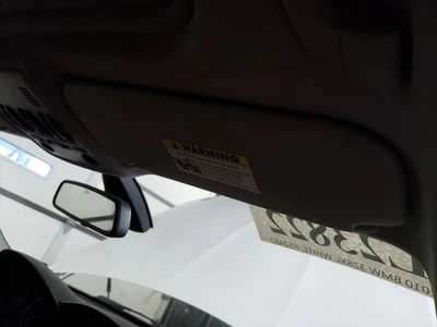 Parasol para pasajeros sedán mercado de Canadá vinilo para BMW 323i 1130191 06-11 Foto 1 de 4