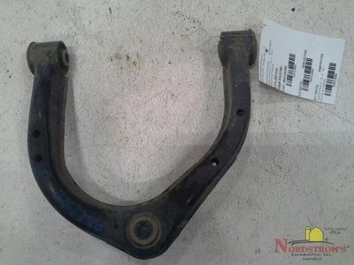 Nissan Armada 2019 brazo de control superior delantero izquierdo Foto 1 de 4