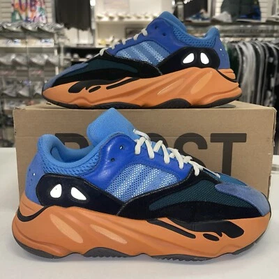 Talla 8.5 - Adidas Yeezy Boost 700 'Azul Brillante' - USADO CON CAJA ORIGINAL Foto 1 de 4