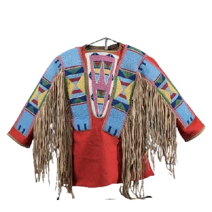 Old 1800 Stil rotes Buchslederversteck Perlenfransen Powwow Regalia Krieg Shirt CRW812 - Bild 1 von 3