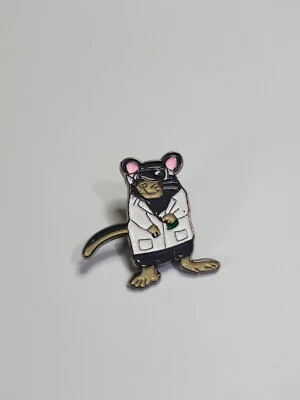 Pin de solapa de abrigo blanco de rata de laboratorio Foto 1 de 4