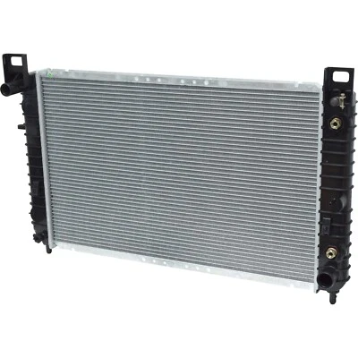 For 2000-2006 GMC Yukon XL 1500 Radiator UAC 2001 2002 2003 2004 2005 - Image 1 of 2