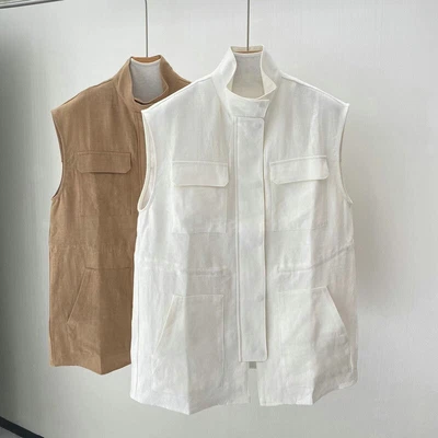 Abrigo para mujer Brunello Cucinelli de lino con cuentas línea de asistina sin mangas de longitud media Foto 1 de 4