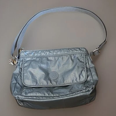 Bolso Bandolera de Viaje Kipling Arto Hobo Gris Metálico Ligero Nylon Foto 1 de 4