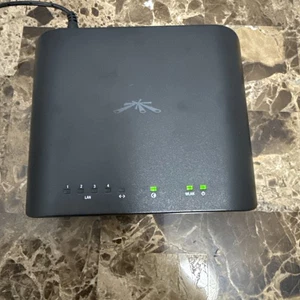 Ubiquiti AirRouter HP 802.11n Wireless Network Router w/ Manual Power Cord - Picture 1 of 5