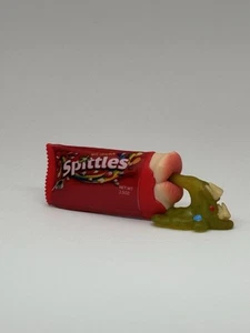 Spittles - Mega Gross Minis - Serie 2 - Sammelfigur - Zuru Mini Marken - Bild 1 von 2