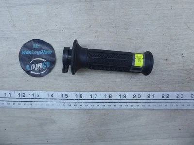 Suzuki GSF400 Bandit S20909 1991-97) giro del acelerador derecho  Foto 1 de 4