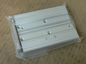 Smc Jmgpm25100 Mgp Compact Guide Cylinder - Picture 1 of 3