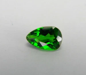 0,46 Karat natürlicher grüner Chromdiopsid facettierter Edelstein Birne CDP35 - Bild 1 von 2