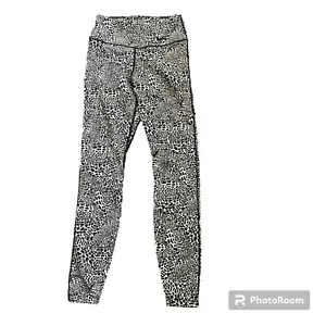 Nike One Luxe Printed Leggings Size XS Animal Print Leopard Mid Rise Athletic - Picture 1 of 6