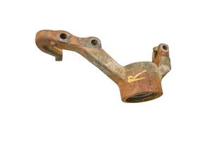 06 Can-Am Outlander Max 400 XT 4x4 Front Right Spindle Knuckle Bombardier - Picture 1 of 3