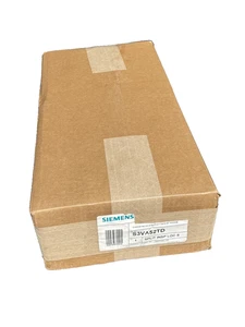 (1) NUEVO Kit de herrajes de montaje Siemens S3VA52TD - Marco 3VA52/62 - SB / P5 - NUEVO - Imagen 1 de 1