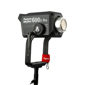 Aputure Light Storm LS 600x Pro Bi-Color LED Filmlicht Bowens DMX wetterfest - Bild 1 von 5