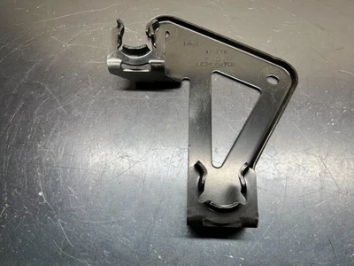 2021 Ford F-250 6.7 Powerstroke Super Duty Air Cleaner Bracket - Image 1 of 4