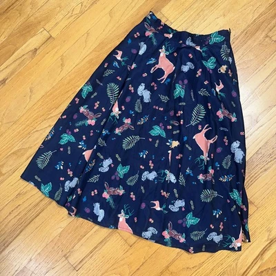 Falda ModCloth Novedad XS Bosque Animal Ciervo Ardilla Midi Bolsillos Otoño Otoño Foto 1 de 4