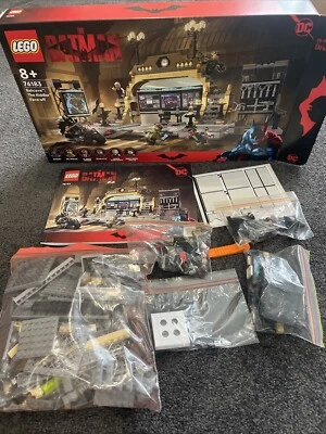 Lego DC Comics Super Heroes Batman 76183 The Riddler Face-off Excelente Estado Foto 1 de 4