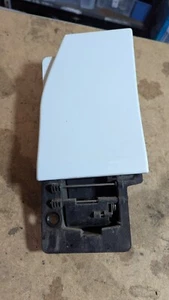 CARCASA PUERTA ABATIBLE COMBUSTIBLE VAUXHALL VIVARO 93457385 N/S MK2 1.6 CDTI 2014-2019 - Imagen 1 de 6