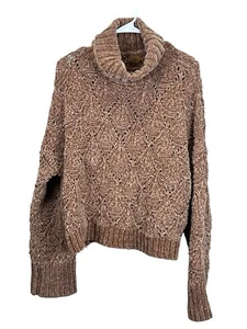Luxe by POL CLOTHING Cropped Eyelet Cutout Sweater Large Tan Turtleneck SMT420A - Bild 1 von 3