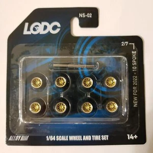 LODC Series 2 8 mm 10 ruote razze NS2 2/7 cerchio cromato con inserto oro 1:64 - Foto 1 di 3