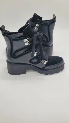 Botas de moto ZARA Trafaluc negras de gamuza y cuero con cordones talla 9 (40) GRAN FORMA Foto 1 de 4