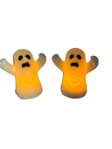 "Velas sin llama fantasma de Halloween con temporizador de cera real de 5"" blancas con pilas" - Imagen 1 de 5