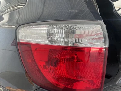 Conjunto de luz trasera izquierda usado se adapta a: Dodge Durango 2013 cuarto panel montado Lef Foto 1 de 4