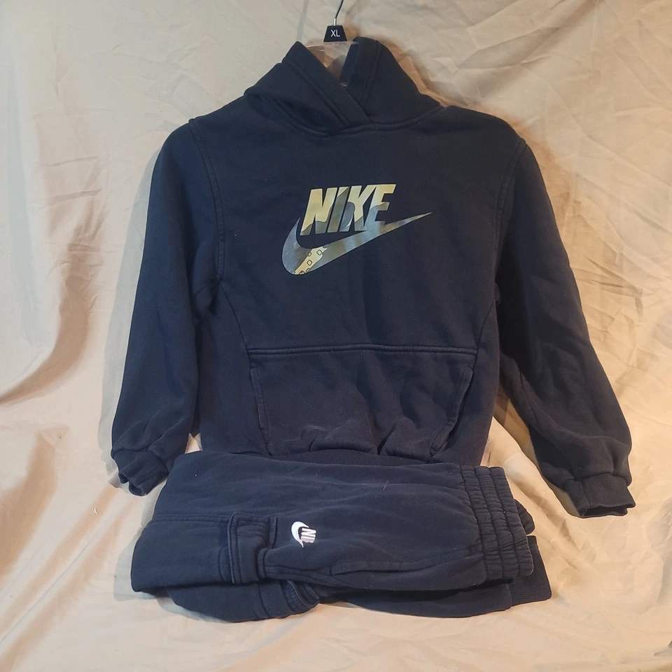 Conjunto de jogger con capucha de 2 piezas Nike para niños jóvenes - mediano Foto 1 de 4