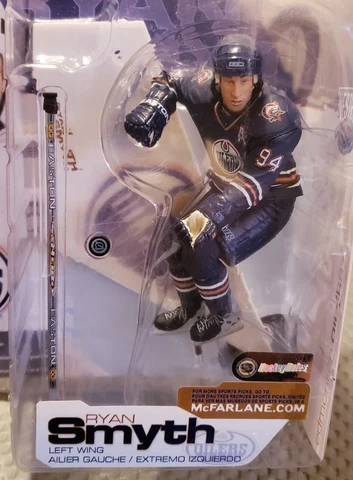 Ryan Smyth in White Jersey Edmonton Oilers NHL McFarlane Series 4 Figure 2002 Cover