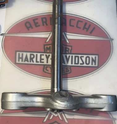 Harley Aermacchi 75-78 SS/SX175 SS/SX250 OEM BETOR fork STEM & BRACKET 45728-75P - Image 1 of 4