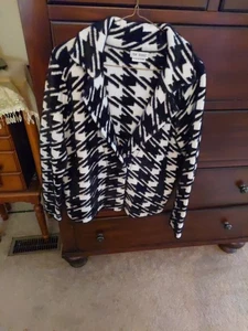 Womens Blazer Jacket From Romance Size PM Black White Geometric Design Fuzzy - Picture 1 of 5