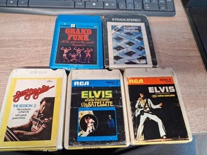8 K7 Cassettes Stéréo 8 pistes - ELVIS PRESLEY - THE WHO etc.. - Picture 1 of 2