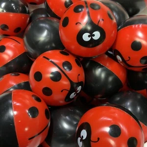 Marienkäfer 2 Zoll (49 mm) KUNSTSTOFF Ball Lot (10 Stck.) Lehrer Belohnungen Party Gefälligkeiten - Bild 1 von 3