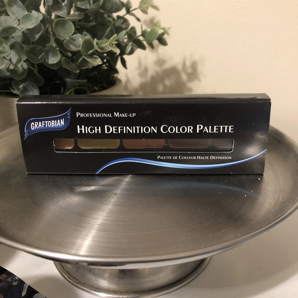 Graftobian HD Glamour Creme Foundations Palette Dark - Image 1 of 2