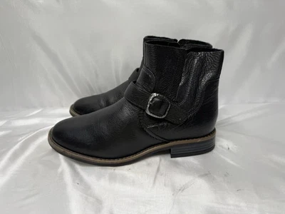 Botas de tornozelo Clark’s Camzin couro laço - zíper com fivela preta - femininas tamanho 6 - Imagem 1 de 4