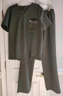 Conjunto Médico FIGS Para Hombre L Verde Musgo León Top + Pantalones Pisco XL Limpios Bonitos Foto 1 de 4