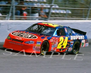 JEFF GORDON #24 DUPONT CHEVY RACING ON TRACK AT DARLINGTON 8X10 GLOSSY PHOTO - Picture 1 of 1