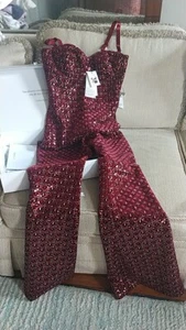 Tuta NADINE MERABI "Hailey" paillettes VINO ROSSO NUOVA CON ETICHETTE $415 taglia M - Foto 1 di 9