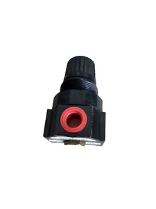 *NOS* Watts Fluidair R384-02CK Regulator (#90) - Picture 1 of 3