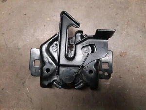 2000-04 FORD TAURUS HOOD LATCH  NEW - Picture 1 of 3