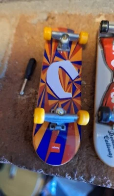 Tech Deck x2 Chocolate Devine Calloway Pajarita Roja 96mm Diapasones 3" Lote De Colección Foto 1 de 4