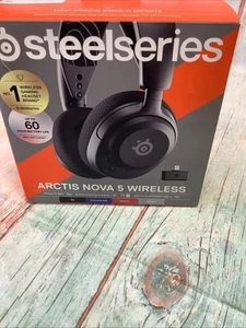 SteelSeries Arctis Nova 5 Wireless Multi-System Gaming Headset-60 Hr Battery - Foto 1 di 6
