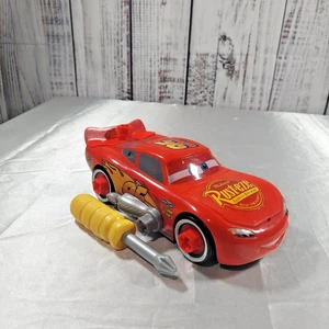 Disney Pixar Lightning McQueen Race Ready Build Auto Spielset. Einige Werkzeuge fehlen - Bild 1 von 6