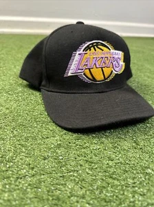 Mütze Kappe Los Angeles Lakers Mitchell & Ness NBA schwarz/rosa Druckknopflasche - Bild 1 von 8